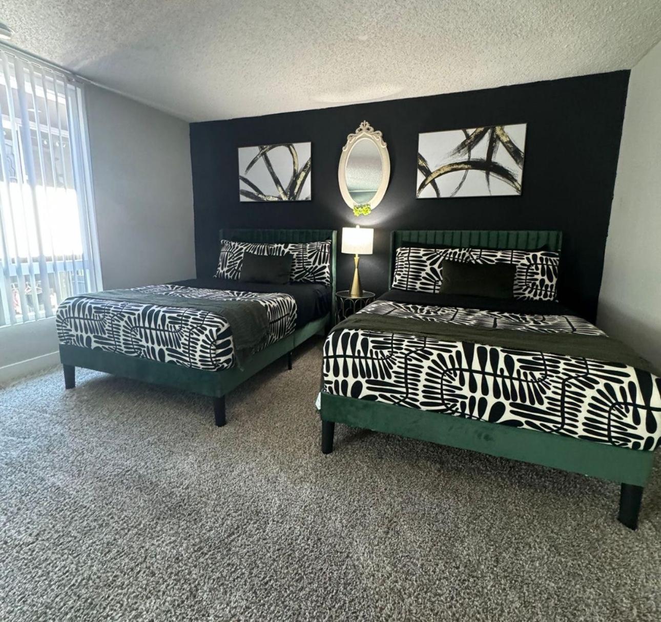 Luxury One Bedroom Apartments Free Parking&Pool Los Angeles Exterior foto
